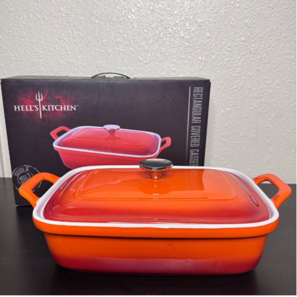 4 QT RECTANGULAR COVERED CASSEROLE by HELL'S KITCHEN